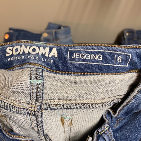 6 pair of girls Jeggings/jeans - Picture 5 of 10